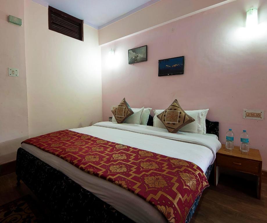 Hotel Anamika Найнитал Номер фото